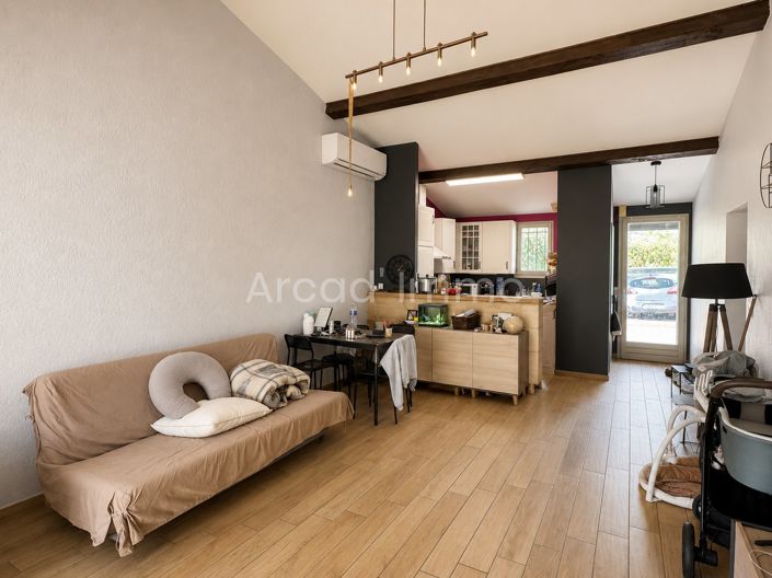 Image No.9-4 Bed House for sale