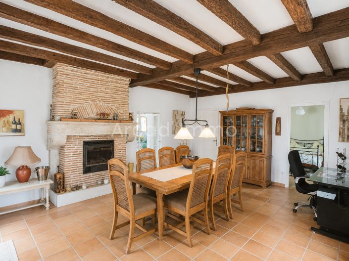 Image No.3-5 Bed House for sale