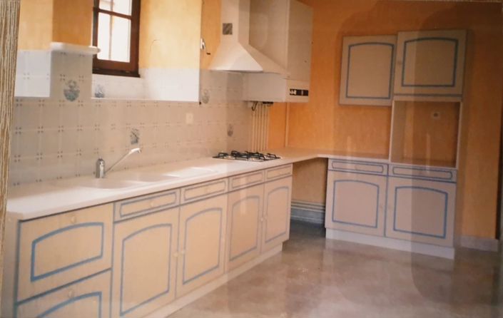 Image No.5-House for sale
