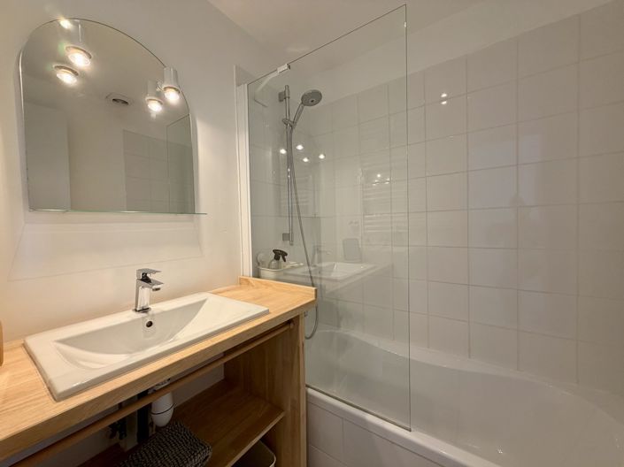Image No.18-3 Bed House for sale