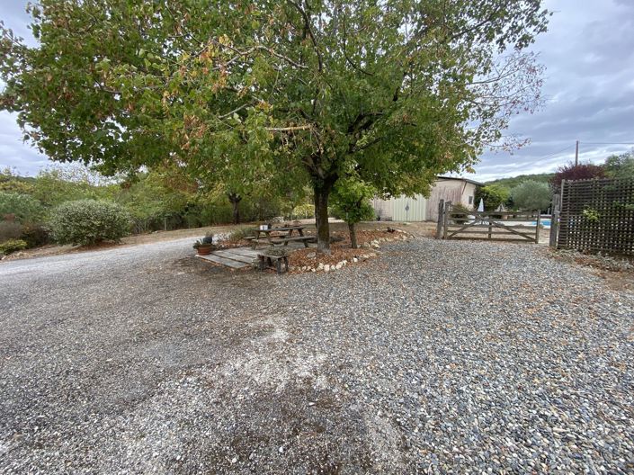 Image No.15-5 Bed House for sale