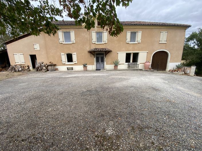 Image No.2-5 Bed House for sale