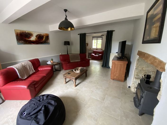 Image No.3-5 Bed House for sale