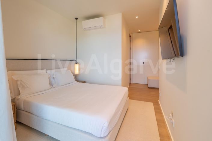 Image No.31-2 Bed Apartment for sale