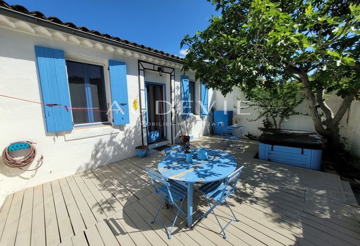 Image No.12-4 Bed House for sale