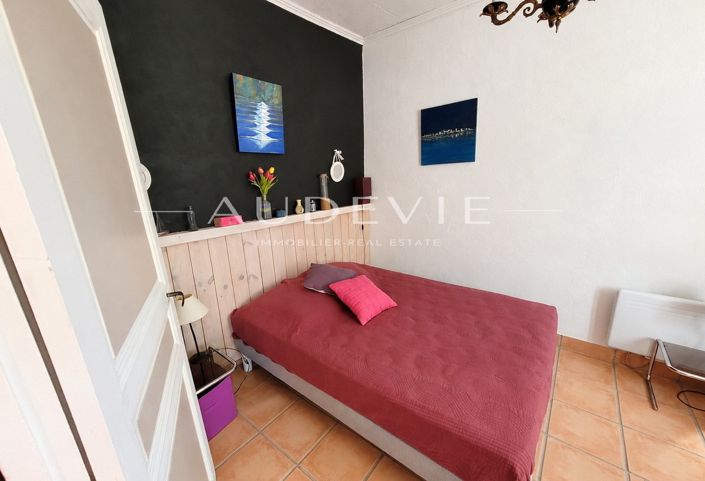 Image No.9-4 Bed House for sale