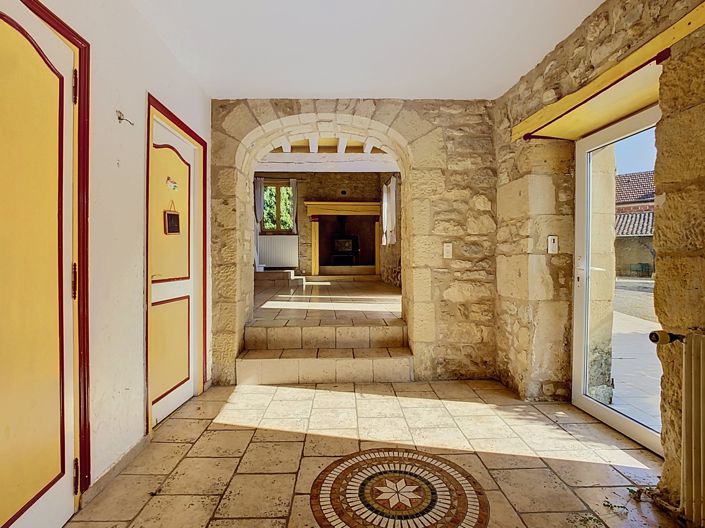 Image No.16-4 Bed House for sale