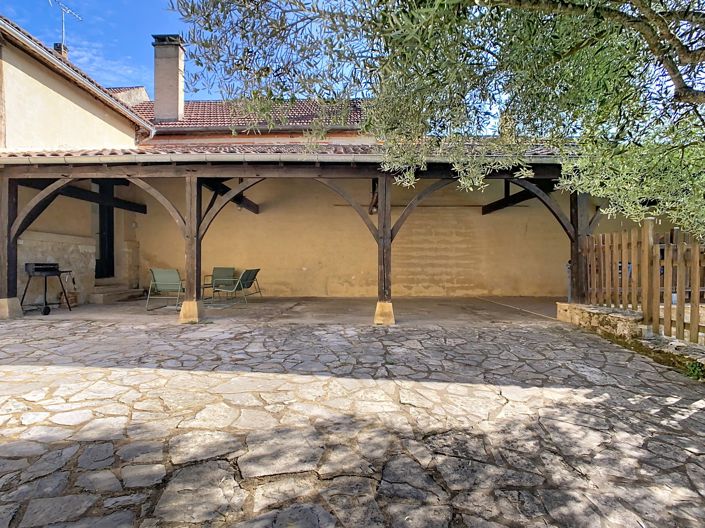 Image No.25-4 Bed House for sale