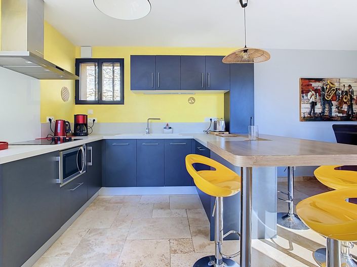 Image No.7-4 Bed House for sale