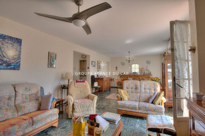 Image No.14-7 Bed House for sale