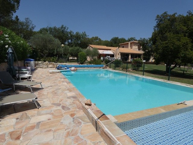 Image No.9-5 Bed House for sale