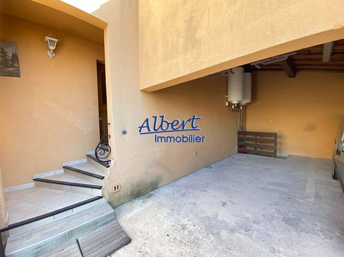Image No.12-2 Bed House for sale