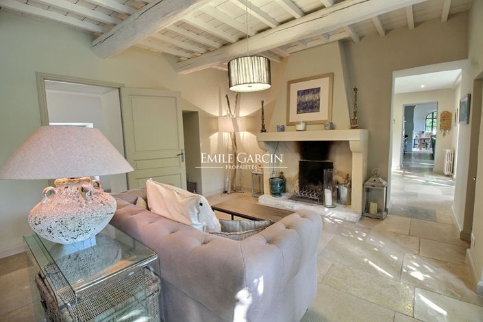 Image No.4-6 Bed House for sale