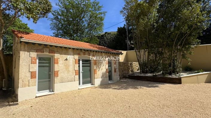 Image No.4-10 Bed House for sale