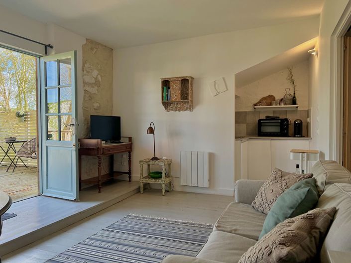 Image No.13-10 Bed House for sale