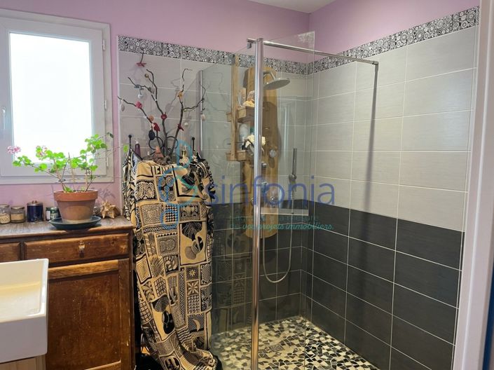 Image No.5-3 Bed House for sale