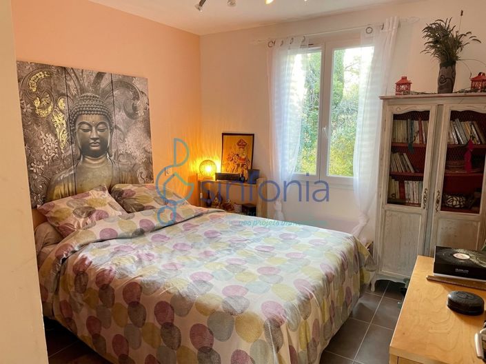 Image No.6-3 Bed House for sale