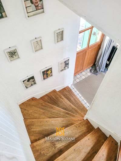 Image No.9-5 Bed House for sale