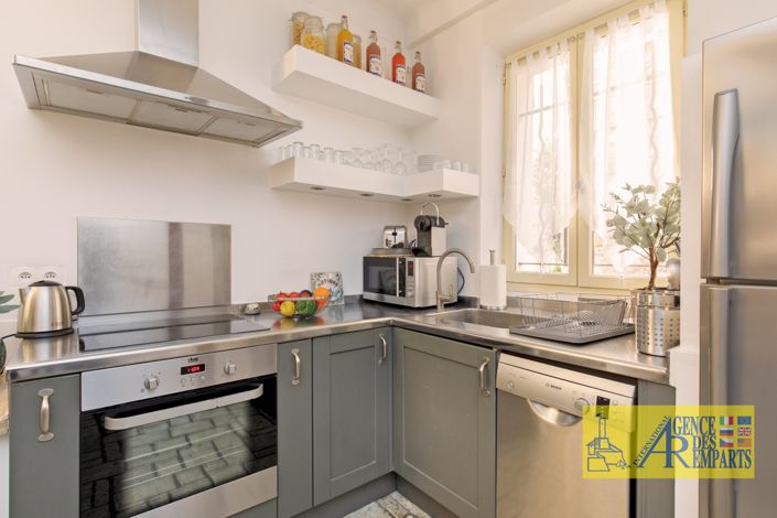 Image No.6-2 Bed House for sale