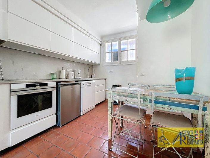 Image No.14-2 Bed House for sale