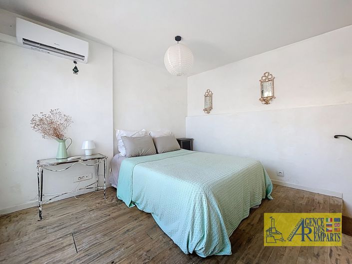 Image No.19-2 Bed House for sale