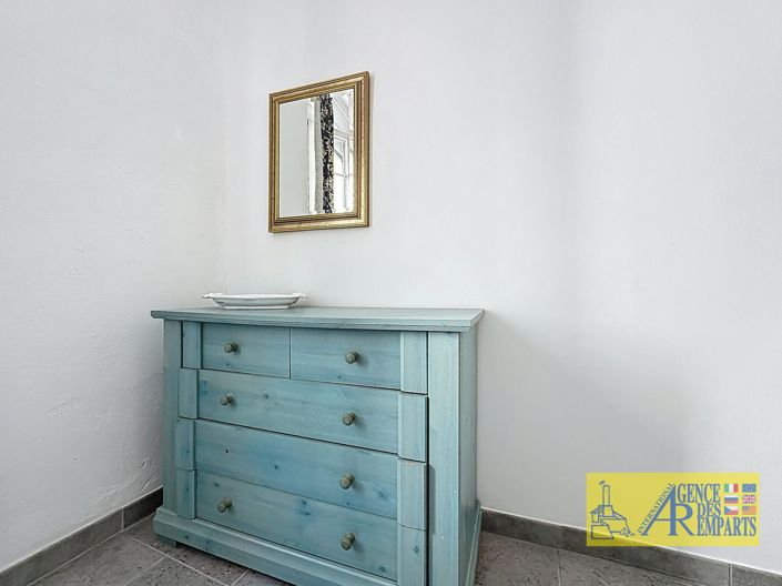 Image No.10-1 Bed Apartment for sale