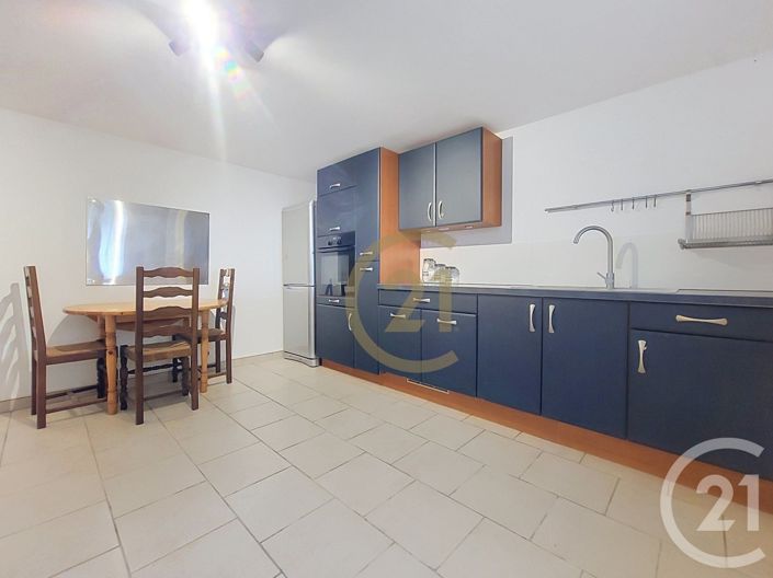 Image No.12-4 Bed House for sale