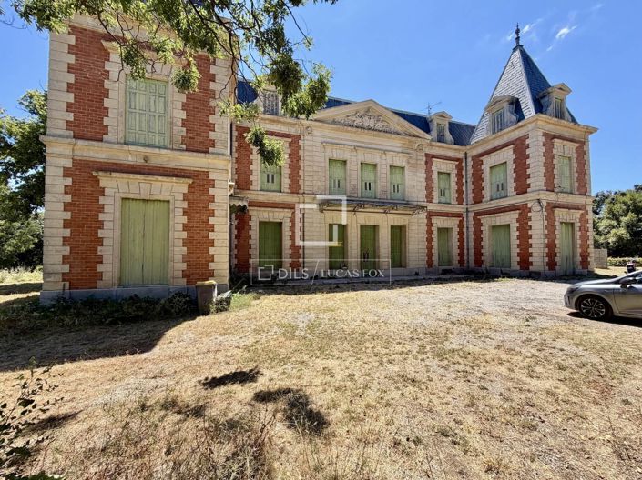 Image No.12-10 Bed House for sale