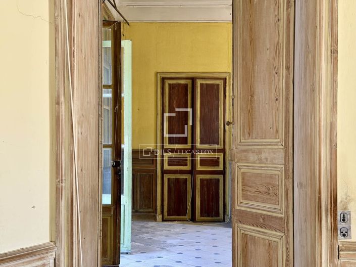 Image No.16-10 Bed House for sale