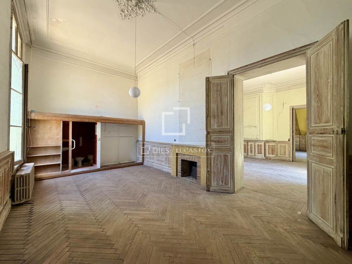 Image No.9-10 Bed House for sale