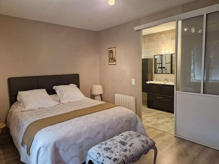 Image No.7-5 Bed House for sale