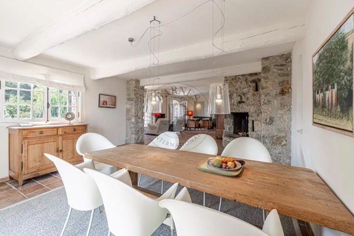 Image No.6-4 Bed House for sale