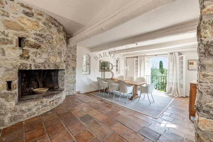 Image No.9-4 Bed House for sale