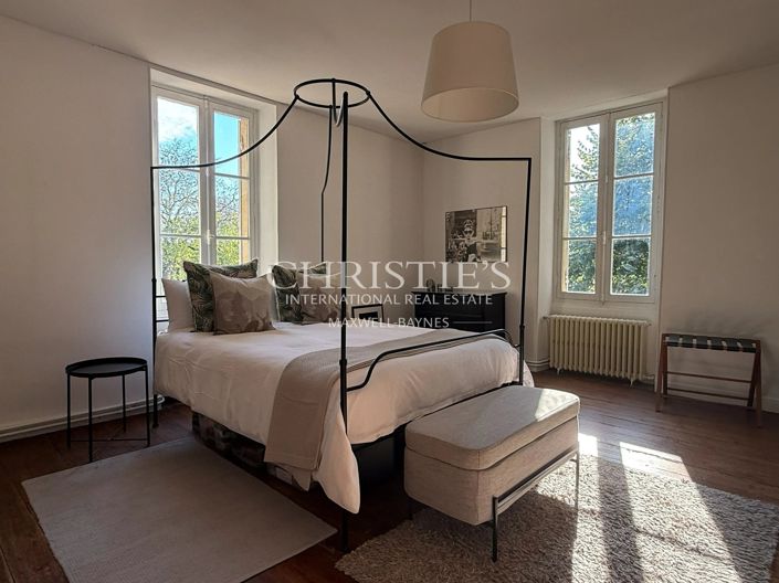 Image No.13-4 Bed House for sale