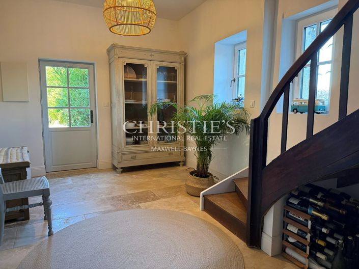 Image No.9-4 Bed House for sale