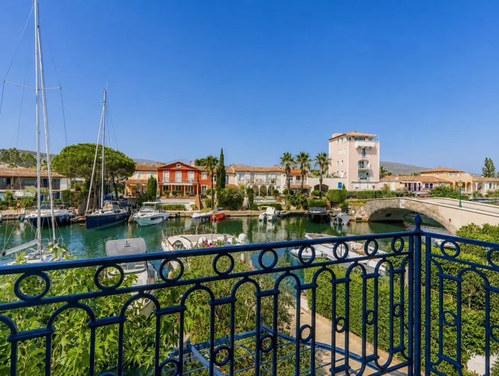 Image No.4-2 Bed House for sale