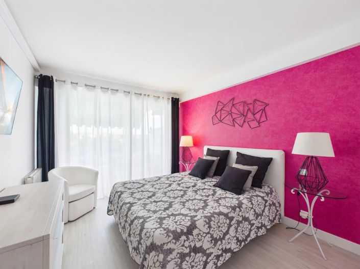 Image No.16-2 Bed Apartment for sale