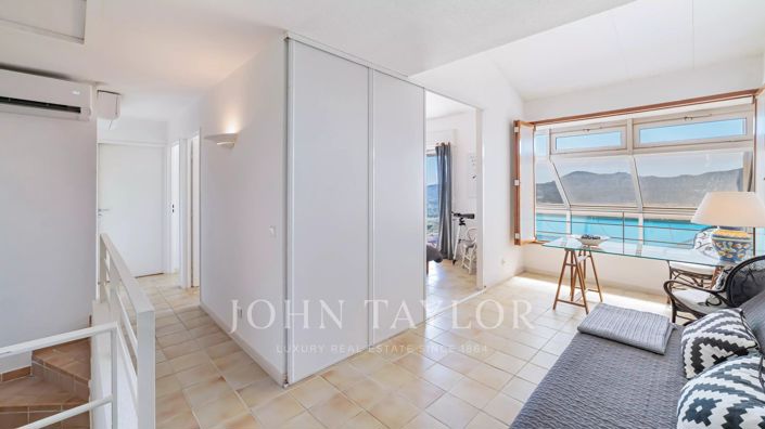 Image No.11-3 Bed Apartment for sale