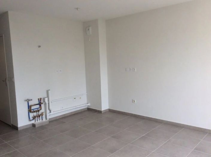 Image No.8-Apartment for sale