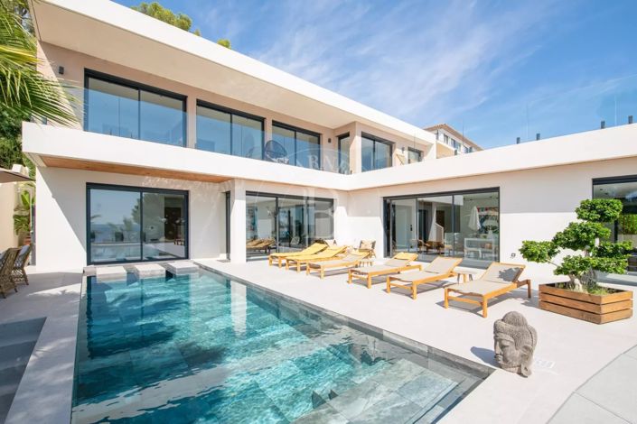Image No.4-5 Bed House for sale