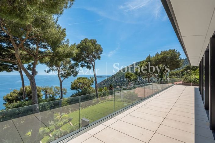 Image No.18-5 Bed House for sale