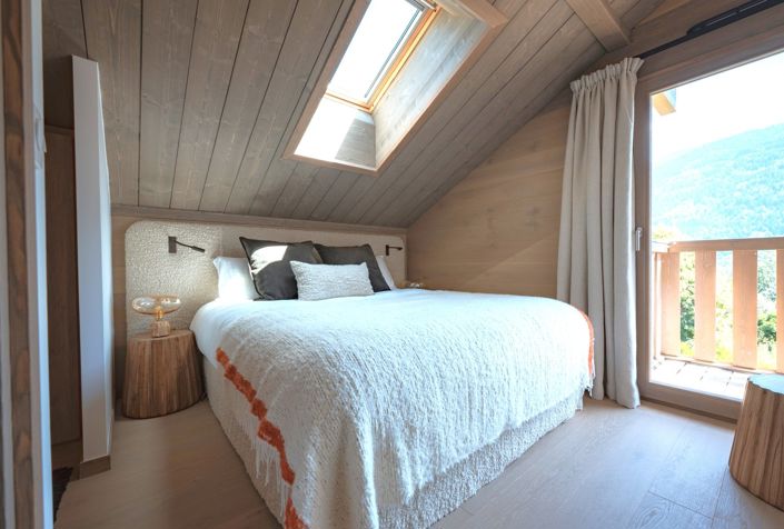 Image No.14-5 Bed House for sale