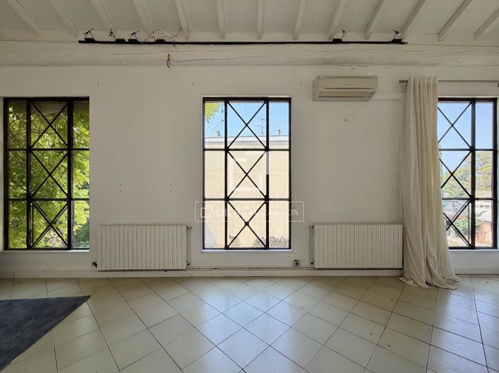 Image No.7-5 Bed House for sale