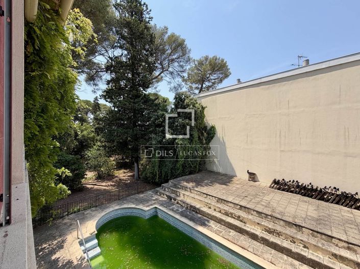 Image No.9-5 Bed House for sale