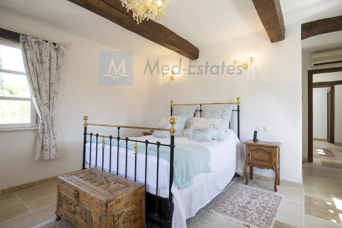 Image No.33-4 Bed House for sale