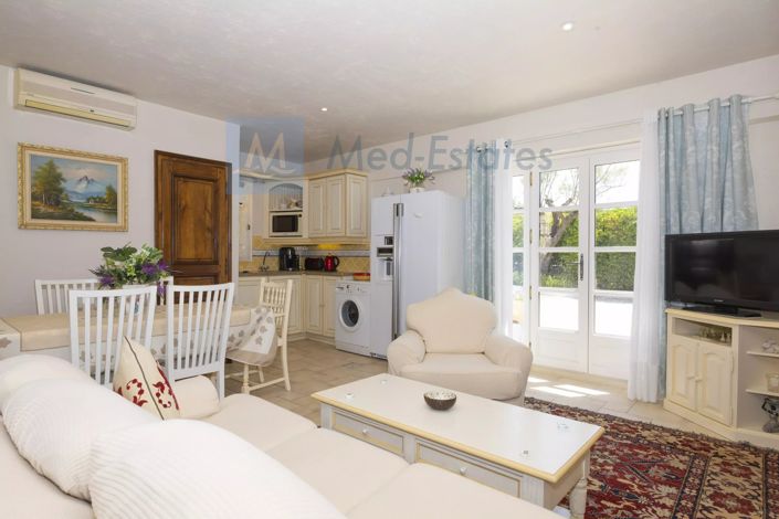 Image No.45-4 Bed House for sale