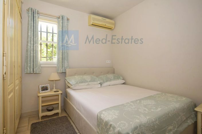 Image No.48-4 Bed House for sale