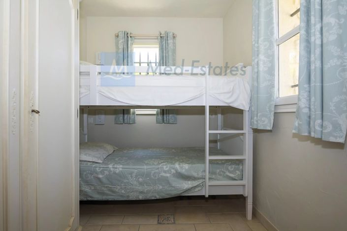 Image No.50-4 Bed House for sale