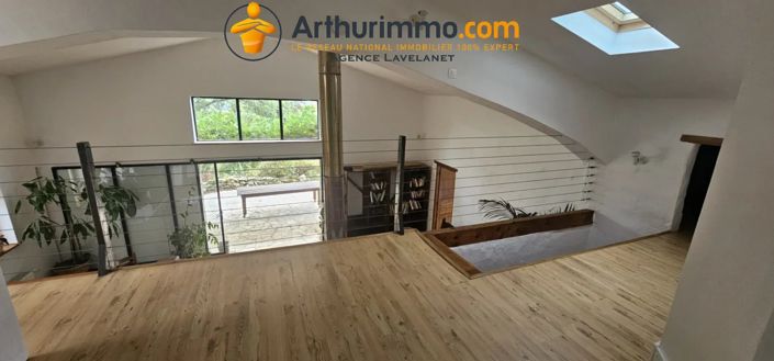 Image No.17-5 Bed House for sale
