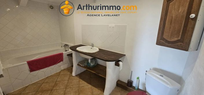 Image No.21-5 Bed House for sale